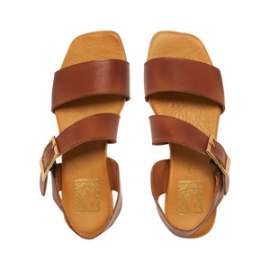 Carl Scarpa Vicenza Tan Leather Flat Sandals